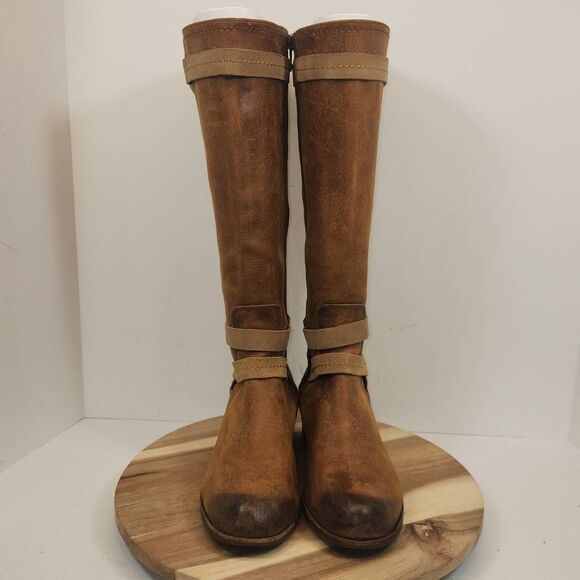 UGG Australia Darcie Distressed Women's Riding Boot Size 9 Brown - Picture 2 of 12